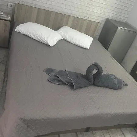 מלון Casa De Cultura House